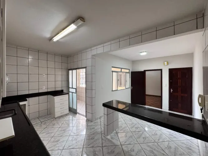 Apartamento para aluguel, 3 quartos, 1 suíte, 1 vaga, Centro - Divinópolis/MG
