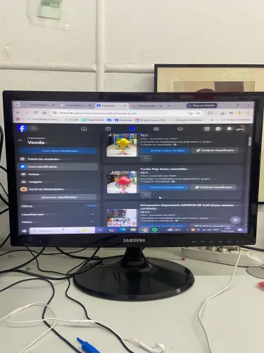 Monitor Samsung 19 polegadas - com defeito