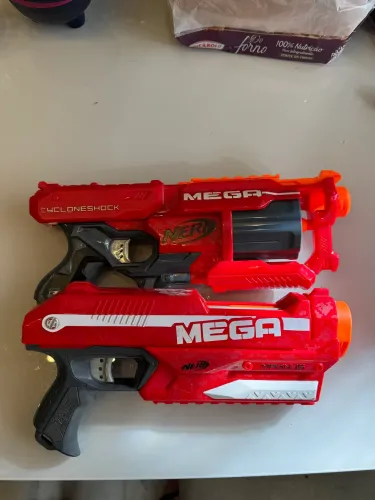 NERF MEGA - NOVA DEMAIS - ÓTIMO PARA PRESENTES