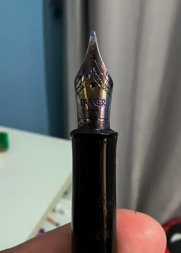 Caneta Parker 18