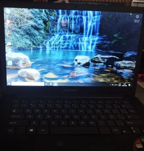 Notebook Positivo 32gb 4gb de ram bateria viciada leia