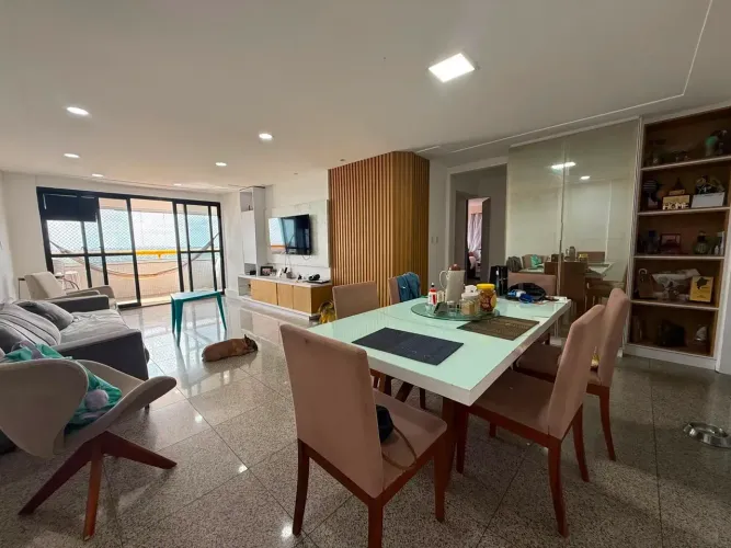 Ed. Elza Regadas | 140m² | 3 Quartos | Andar Alto | 2 Vagas Separadas | Renascença