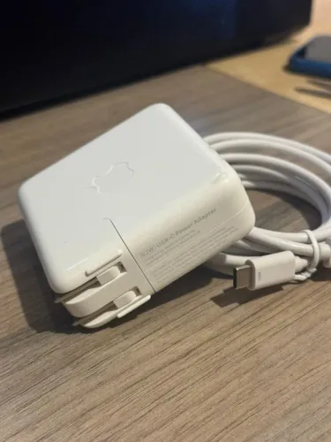 Carregador Original Apple USB-C 67W - Excelente Estado