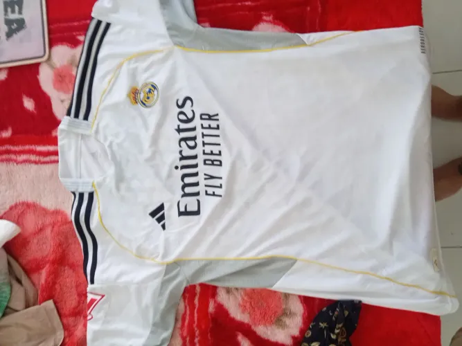 Blusa real Madrid primeira linha