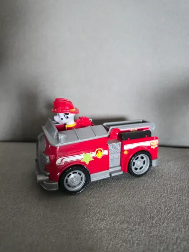 Carro de bombeiro MARSHAL patrulha canina