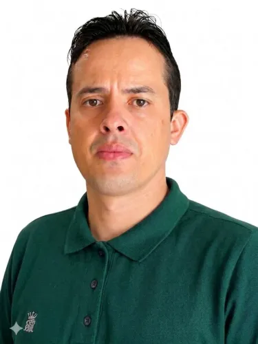 Ajudante Geral - Responsável e Disponibilidade Imediata<br>Descrição:
