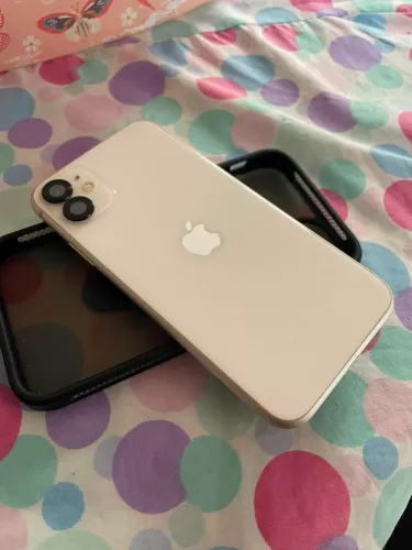 IPHONE 11 BRANCO 64GB