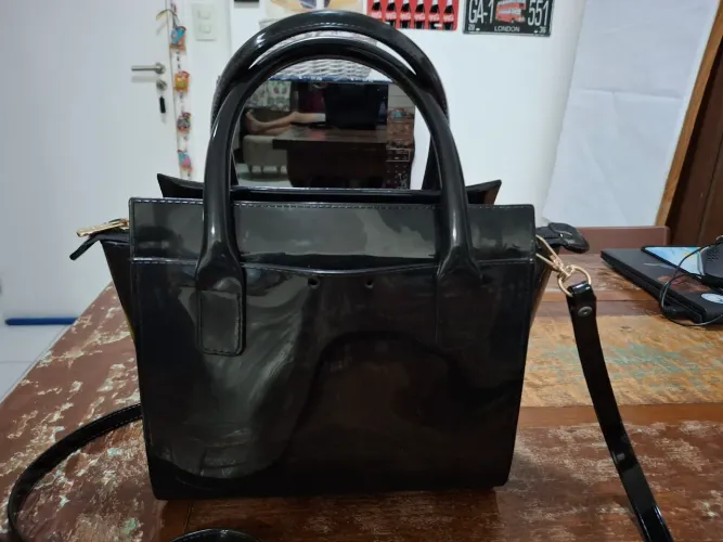 BOLSA EM PVC FLEXÍVEL PRETA - PETITE JOLIE