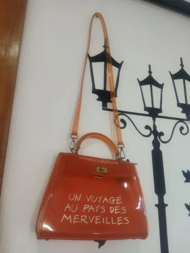 Bolsa transversal ou de mão 