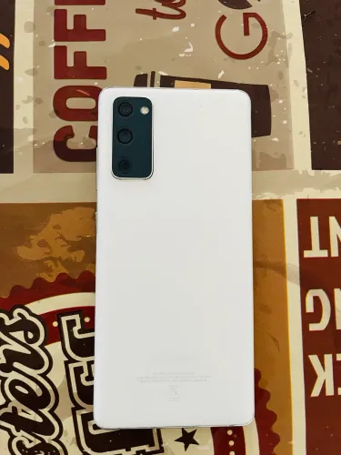 Galaxy s20 fe versão snapdragon e galaxy M12 