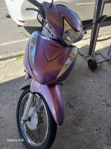 Vendo Honda biz 2013 único dono 