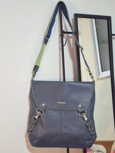 Bolsa Uncle K Carteiro couro 