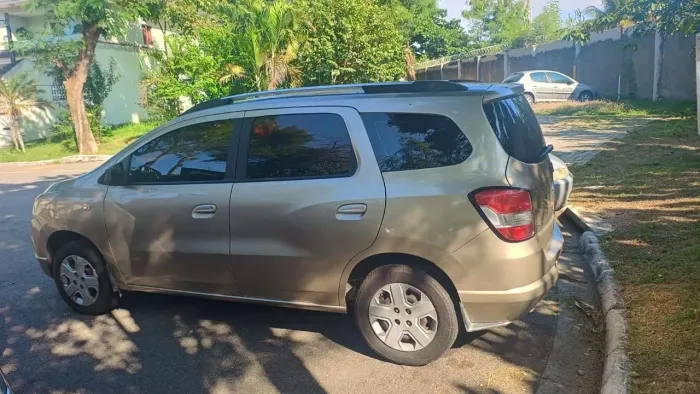Chevrolet Spin LT 1.8 8V Econo.flex 5P Aut. 2014