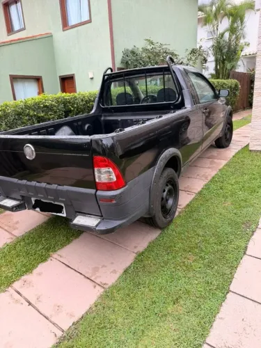 Fiat Strada 1.4 MPI Fire Flex 8V CS 2012