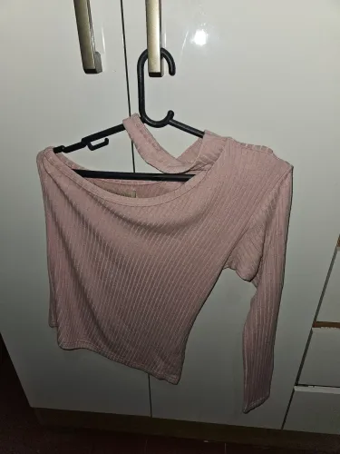 Blusa Miss Valentina Rosa tamnho único, não usada