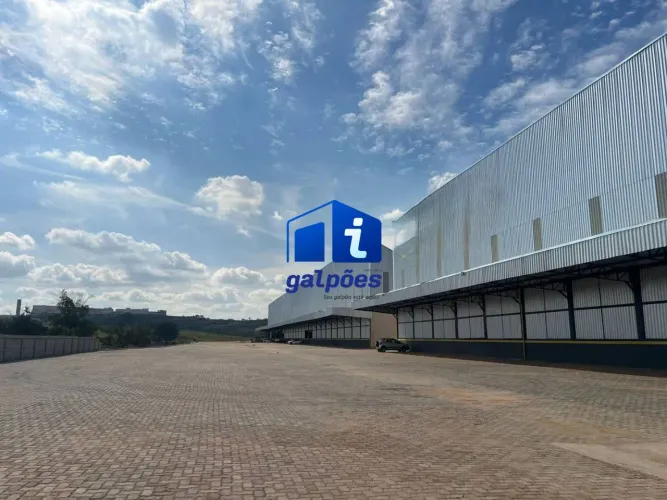 Galpão logístico com 2277 m² na Chácara Cotia - Contagem/MG