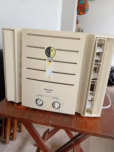 Vendo ar condicionado de janela 7500 BTUs Springer Midea
