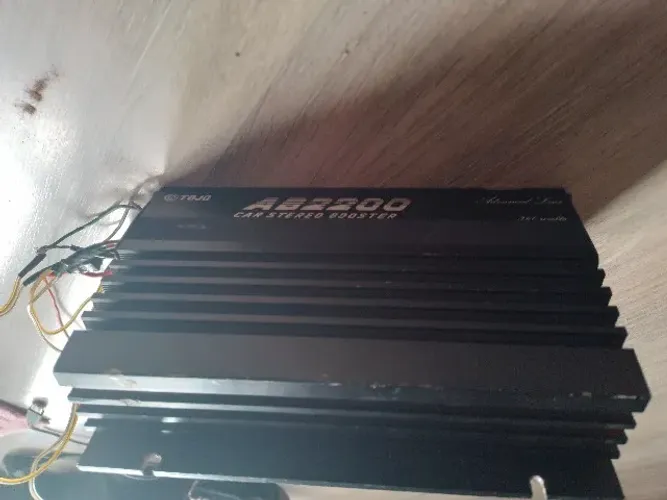 Amplificador TOJO HB - 2300 CAR STÉREO 