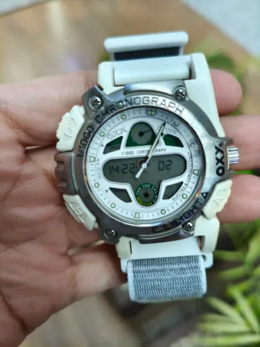 Relógio Citizen Oxy Vintage C400-L17697 Y