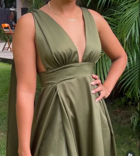 Vestido Festa verde oliva