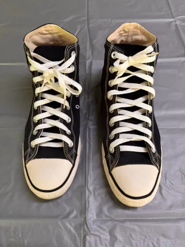 Tênis All Star Preto Cano Alto - tamanho 42/43 (USADO)