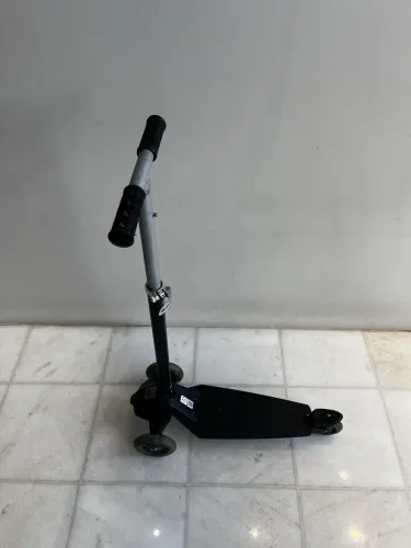 Patinete infantil Bandeirantes