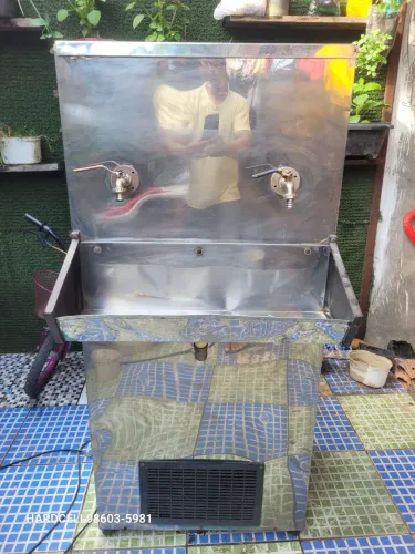 Bebedouro industrial 350