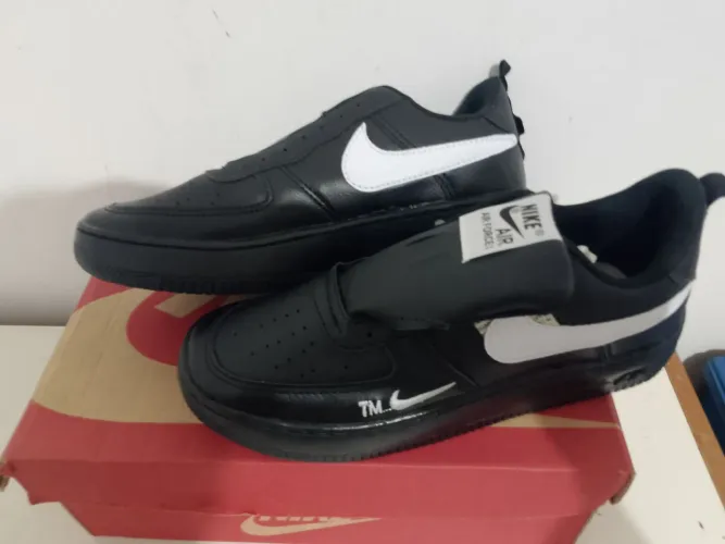 Tênis feminino