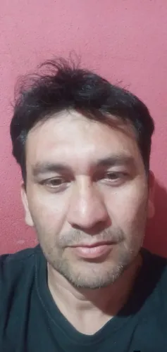 Marido de aluguel forte e pragmático