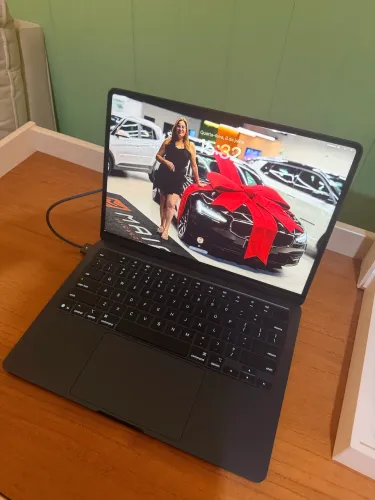 MacBook Air M4 15? Azul - 16GB RAM | 256GB SSD | Estado de Novo menos de um mês de uso.