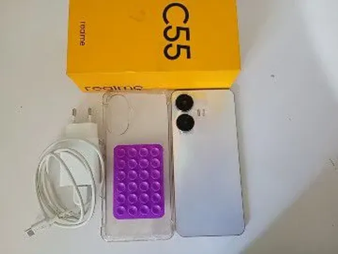 Realme c55