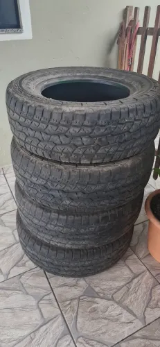 Pneus All Terrain Triangle 265/65R17