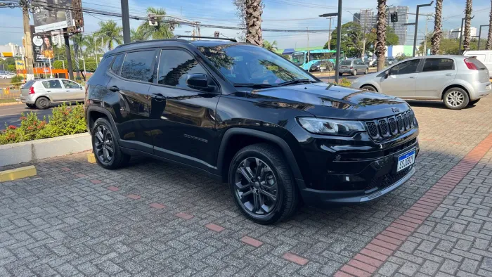 Jeep Compass Long. T270 1.3 TB 4X2 Flex AUT 2024