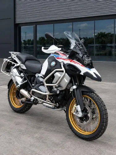Vendo GS Adventure 1250, único dono, igual zero
