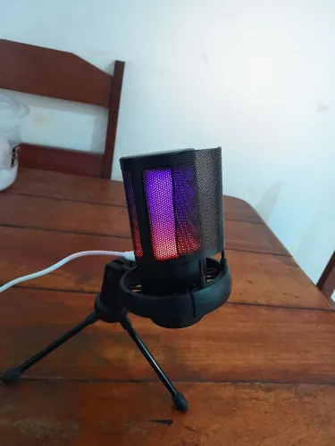 Microfone Profissional de Led Dinâmico Usado 2 Vezes