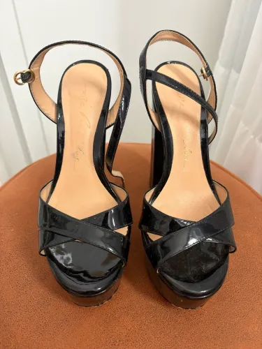 Sapato preto Luiza Barcelos