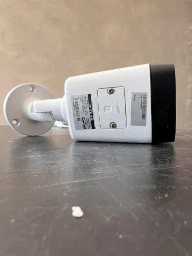 Vendo câmeras de segurança IP Intelbras, modelo VIP 3230 SC IA.