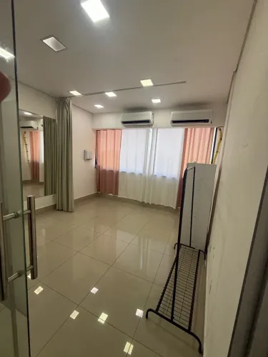 Sala comercial mobiliada