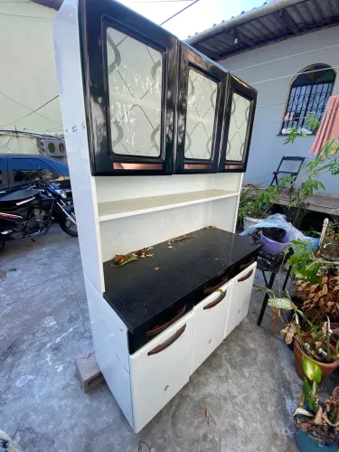 Armário de cozinha completo