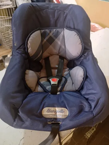 Cadeira pra criança conforto 