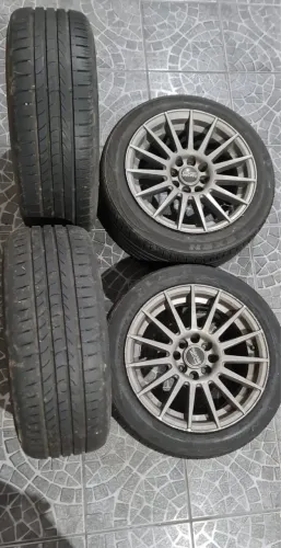 Jogo de rodas com pneus SC INIZZIO aro 15