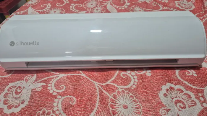 SILHOUETTE CAMEO 5