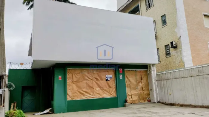 Sobrado Comercial excelente localização. Área total 500 m².