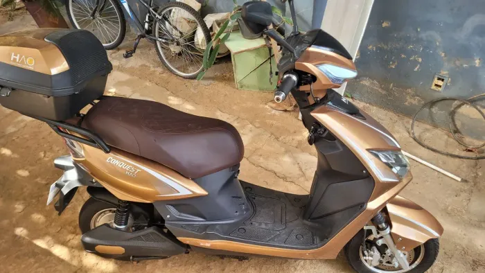 Moto elétrica autopropelido
