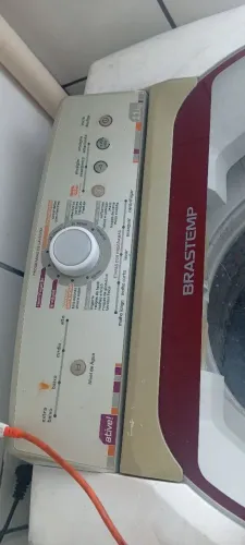 Vendo geladeira+ máquina