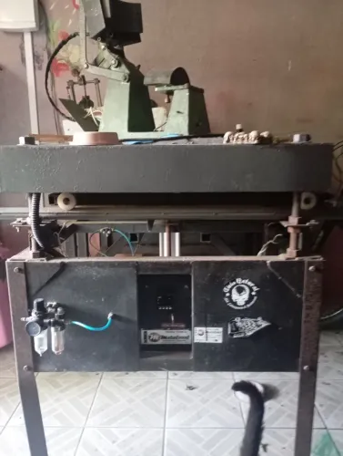 Prensa térmica pneumática