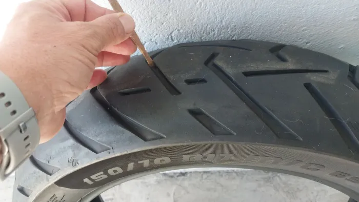 Pneu moto 800 cilindradas 