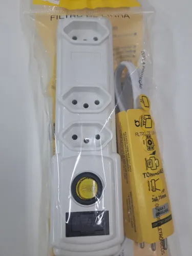 Filtro de linha 3 tomadas branco