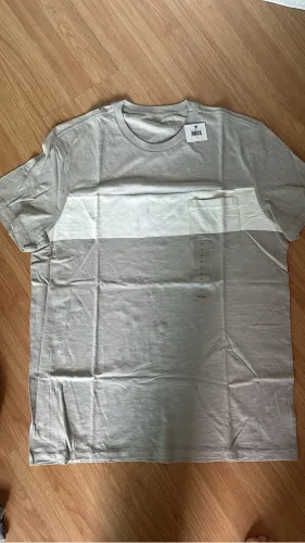 Camiseta Calvin Klein M