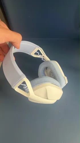 Headset Gamer Sem Fio G435 Lightspeed Branco Logitech G Branco-cru/lilás